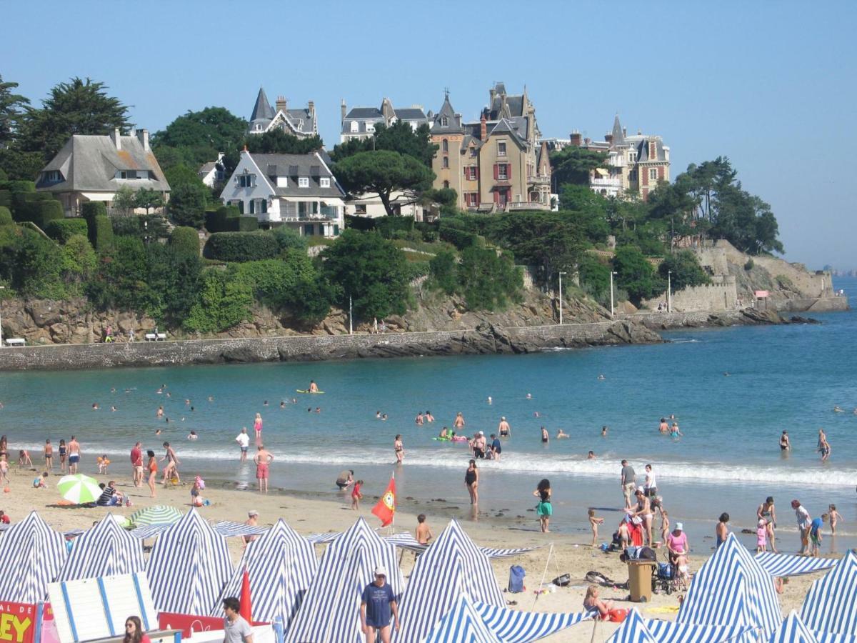 Jacques Melchior Meuble De Tourisme 3 Etoiles Intra Muros Saint-Malo Exterior foto